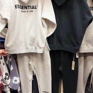 Essentials Fear of God Hoodie and Sweatpants Set